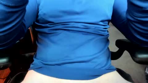 Snapshot of jhernandez13 chatting on 02.19.25 jhernandez13 online show from 02.19.25