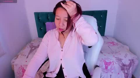 Snapshot of jhiinny_brownn chatting on 02.17.25 Jhiinny online show from 02.17.25