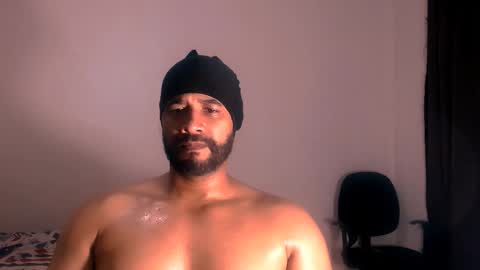 En moreno online show from 11.22.25