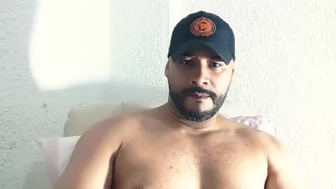 En moreno online show from 03.16.26