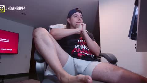 Snapshot of jhoan_saenz chatting on 02.26.26 Jhoan Saenz online show from 02.26.26