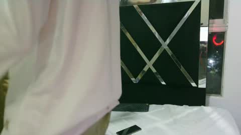 Snapshot of jhoana_aston chatting on 01.01.25 jhoana aston - daniel online show from 01.01.25