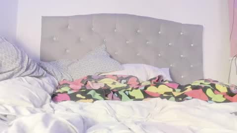 Snapshot of jhoanatrans22 chatting on 12.19.24 jhoanatrans22 online show from 12.19.24