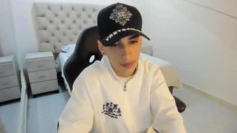 jhoanleandro online show from 11.30.25