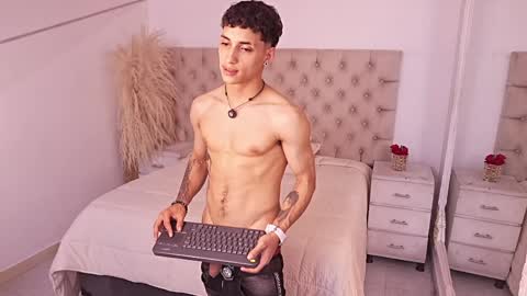 jhoanleandro online show from 04.03.26