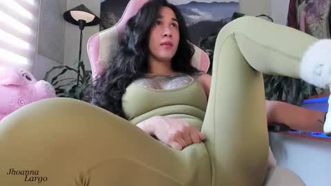  Jhoanna Largo  online show from 11.10.25