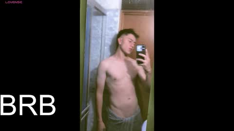 Snapshot of jhoansitop chatting on 03.27.26 Jhoan Sebastian online show from 03.27.26