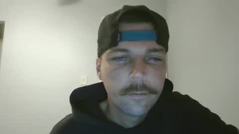 Snapshot of jholls chatting on 10.11.25 jholls online show from 10.11.25