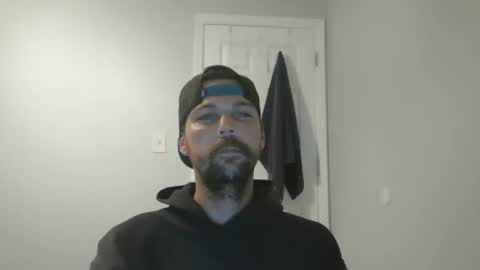 Snapshot of jholls chatting on 11.30.25 jholls online show from 11.30.25