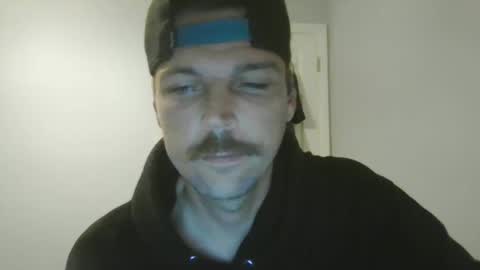 Snapshot of jholls chatting on 12.01.25 jholls online show from 12.01.25