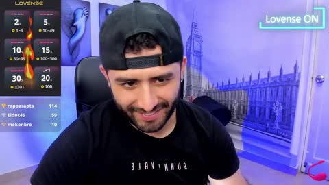 Snapshot of jhon_bear02 chatting on 01.11.25 John Bear.... online show from 01.11.25