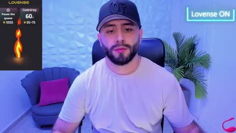 Snapshot of jhon_bear02 chatting on 03.03.25 John Bear.... online show from 03.03.25