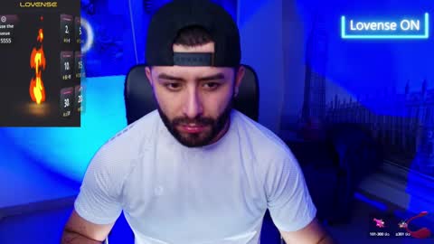 Snapshot of jhon_bear02 chatting on 03.11.25 John Bear.... online show from 03.11.25