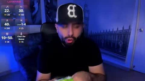 Snapshot of jhon_bear02 chatting on 09.11.25 John Bear.... online show from 09.11.25