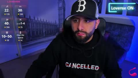 Snapshot of jhon_bear02 chatting on 11.10.25 John Bear.... online show from 11.10.25