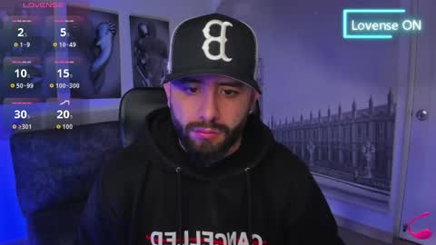 Snapshot of jhon_bear02 chatting on 11.12.25 John Bear.... online show from 11.12.25