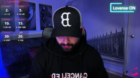 Snapshot of jhon_bear02 chatting on 11.25.25 John Bear.... online show from 11.25.25