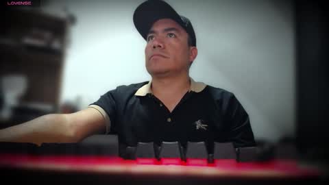 jhonatan_morales online show from 11.29.25