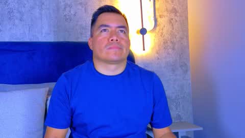 jhonatan_morales_s online show from 12.17.25