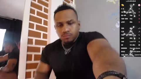 Snapshot of jhonblacke chatting on 12.31.24 jhon online show from 12.31.24