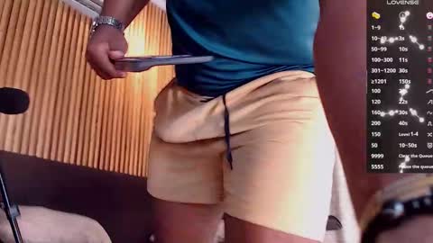 Snapshot of jhonblacke chatting on 09.29.25 jhon online show from 09.29.25