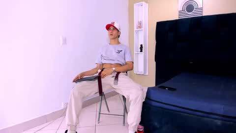 Snapshot of jhonn_rhyss chatting on 03.03.25 Jhon online show from 03.03.25