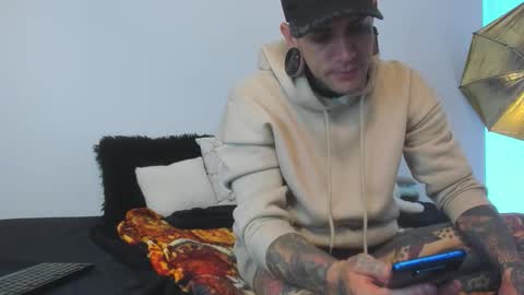 jhonny_ackerman online show from 10.18.25