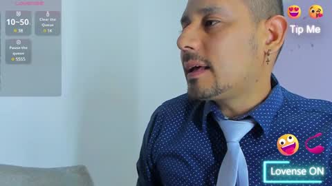 Jhony Alzate online show from 12.10.24