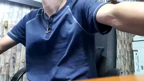 Snapshot of jhosuamoore chatting on 12.17.25 Jhosuamoore online show from 12.17.25