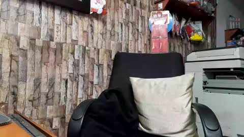 Snapshot of jhosuamoore chatting on 01.08.26 Jhosuamoore online show from 01.08.26