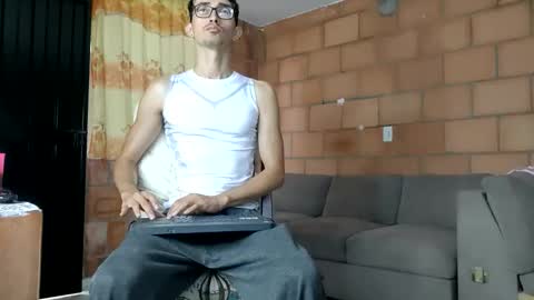 Snapshot of jhosuamoore chatting on 02.13.26 Jhosuamoore online show from 02.13.26