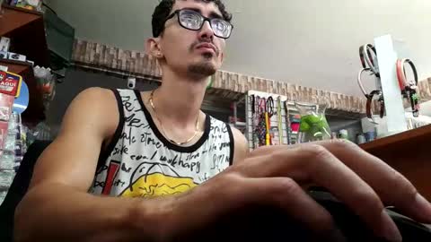 Snapshot of jhosuamoore chatting on 04.04.26 Jhosuamoore online show from 04.04.26