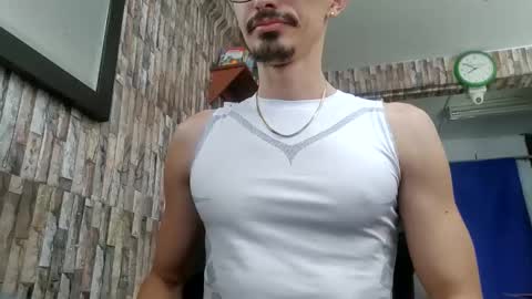 Snapshot of jhosuamoore chatting on 04.19.26 Jhosuamoore online show from 04.19.26