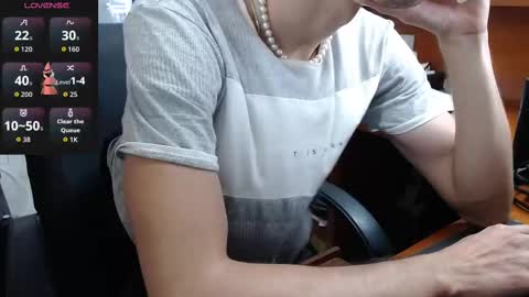 jhosuamoore2 online show from 10.03.25