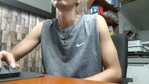 Snapshot of jhosuamoore2 chatting on 01.13.26 jhosuamoore2 online show from 01.13.26