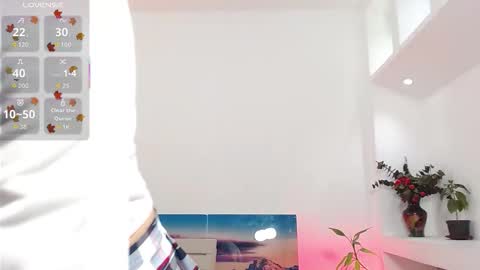 Snapshot of jhuan_cute chatting on 10.02.25 Jhuan Nhez online show from 10.02.25