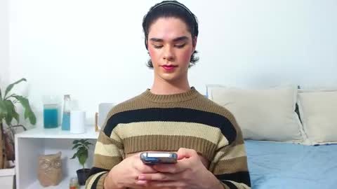 Jhuan Nhez online show from 06.09.26