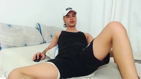Jhuan Nhez online show from 06.21.26