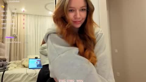 Snapshot of jiaalisaa chatting on 11.15.25 Lisa I would really appreciate it if you could help me achieve 88 thumbs up favorite patterns 38457588 online show from 11.15.25