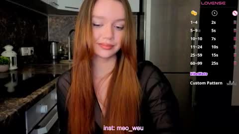 Snapshot of jiaalisaa chatting on 12.03.25 Lisa I would really appreciate it if you could help me achieve 88 thumbs up favorite patterns 38457588 online show from 12.03.25