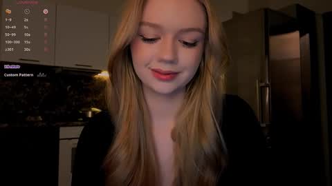 Snapshot of jiaalisaa chatting on 02.10.26 Lisa I would really appreciate it if you could help me achieve 88 thumbs up favorite patterns 38457588 online show from 02.10.26