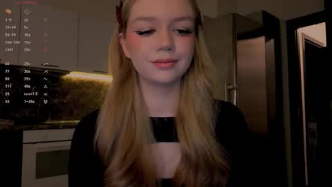 Snapshot of jiaalisaa chatting on 02.14.26 Lisa I would really appreciate it if you could help me achieve 88 thumbs up favorite patterns 38457588 online show from 02.14.26