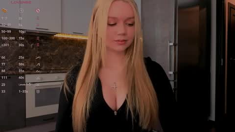 Snapshot of jiaalisaa chatting on 04.01.26 Lisa I would really appreciate it if you could help me achieve 88 thumbs up favorite patterns 38457588 online show from 04.01.26