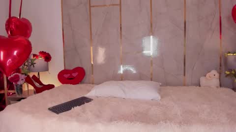 Jiggly online show from 02.06.26