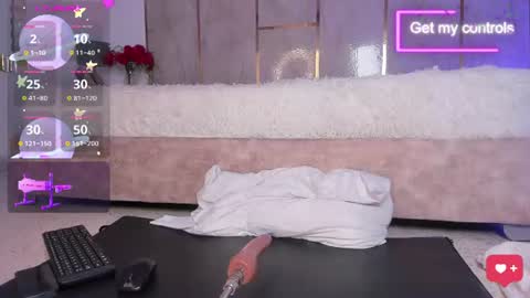 Jiggly online show from 06.26.26