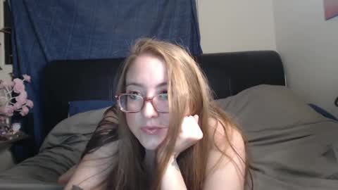 Snapshot of jilliangiselle chatting on 02.04.25 jilliangiselle online show from 02.04.25