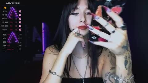 Snapshot of jillverdon chatting on 10.21.25 Jill Verdon online show from 10.21.25