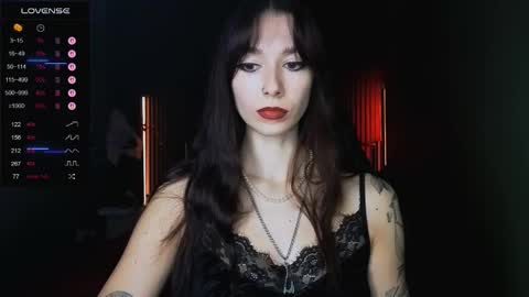 Snapshot of jillverdon chatting on 11.25.25 Jill Verdon online show from 11.25.25