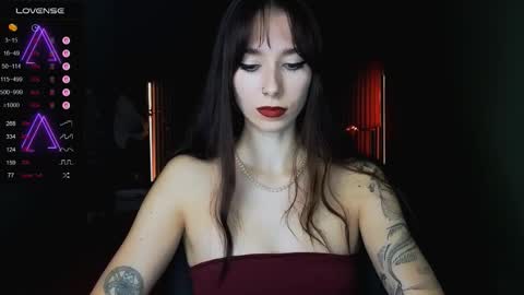 Snapshot of jillverdon chatting on 11.28.25 Jill Verdon online show from 11.28.25