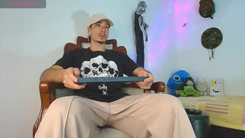 Jimm  Independent Model  online show from 11.09.25